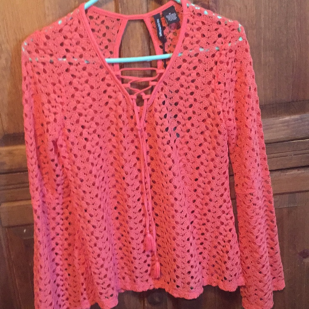 NWT Macy’s No Comment Crocheted Bell Slv Top - Picture 3 of 13